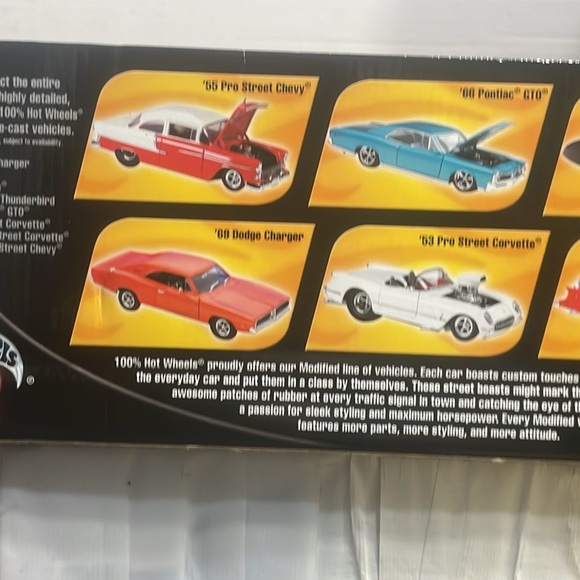 Hot Wheels - Picture 7 of 9